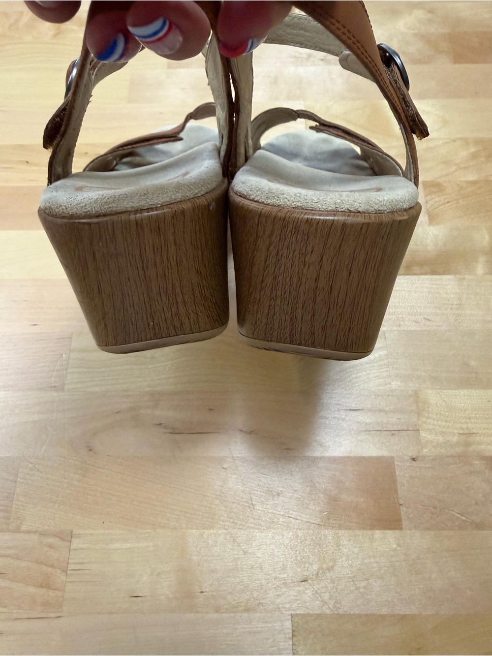 Dansko Season Sandal in Camel Full Grain leather size 40 - Picture 6 of 7